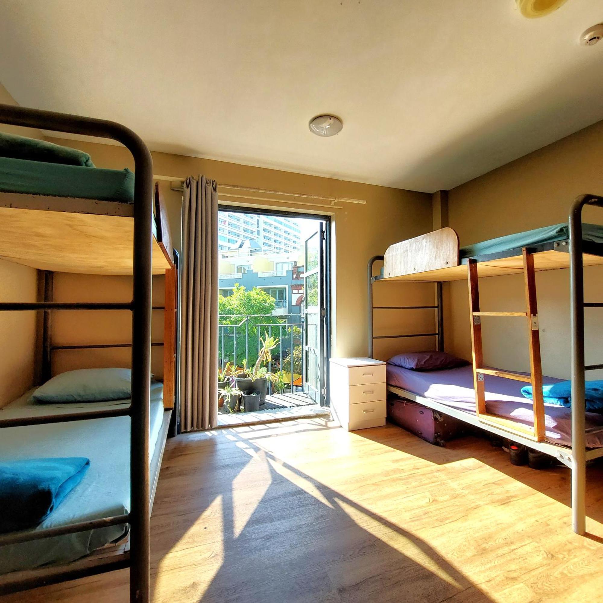 Boardrider Backpackers And Budget Motel Sydney Esterno foto